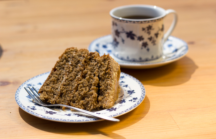 Coffee-cake-and-cup-700