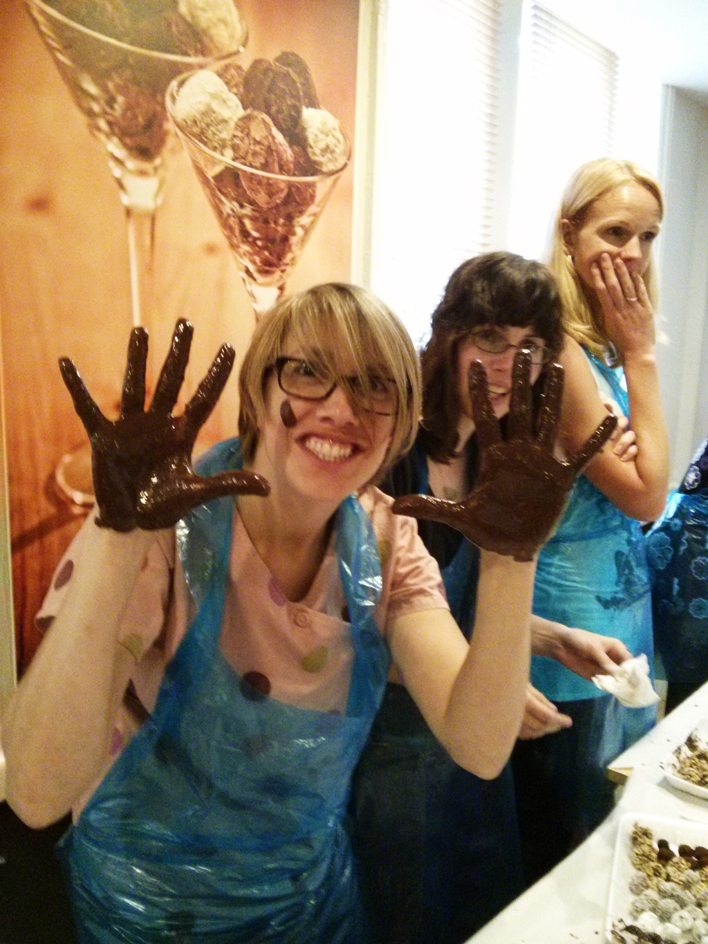 chcolate-hands
