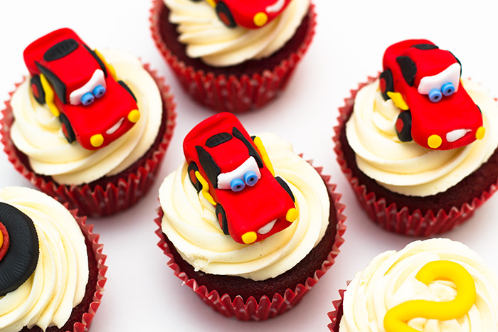 Disney Pixar Cars - Lightning McQueen Cupcakes